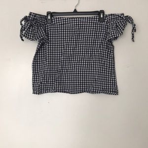 Guess Top